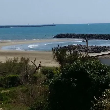 Savannah Beach 2 * Agde